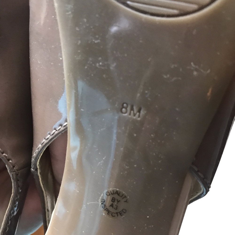 Nude Heels - Picture 5 of 5